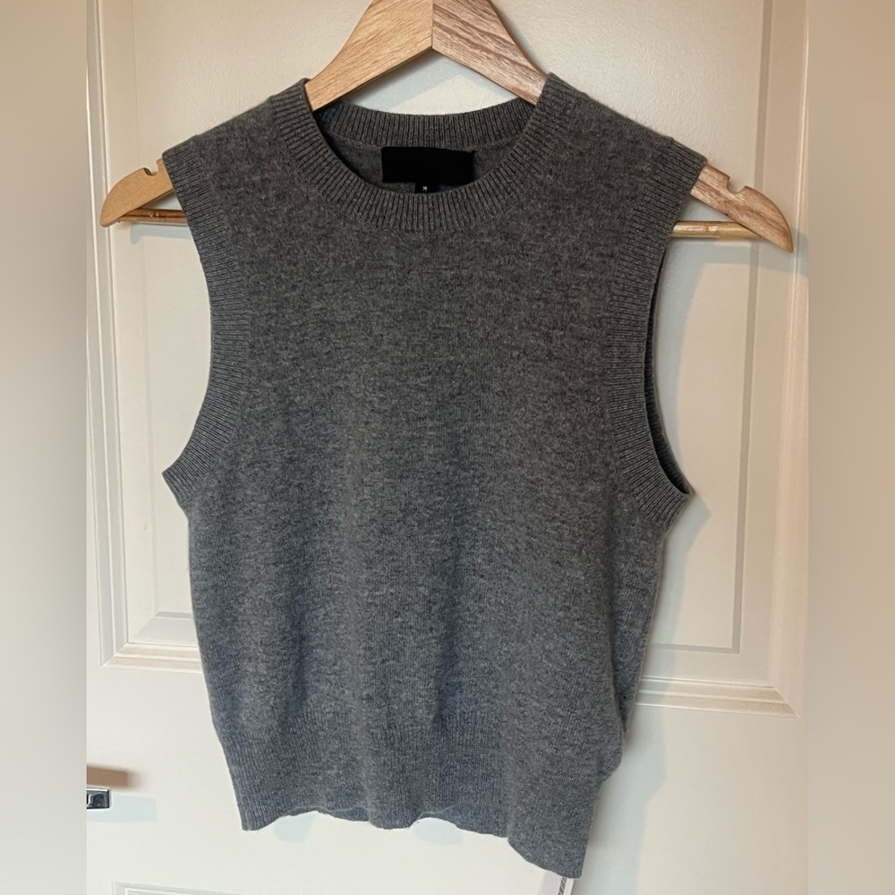 SOLD Nili Lotan May cashmere tank in grey, size M, as seen on Meghan Markle